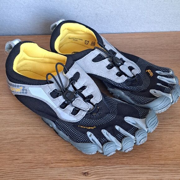 Vibram FiveFingers LS Bikila Womens Size EU 39 US 8 Gray Black W358 Sandals Shoe - Picture 1 of 12